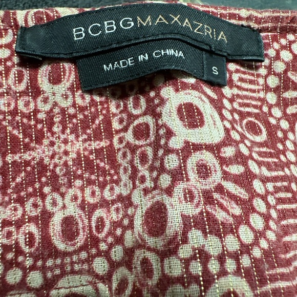 BCBG strappy halter top, gently loved, great condition! - Picture 5 of 5